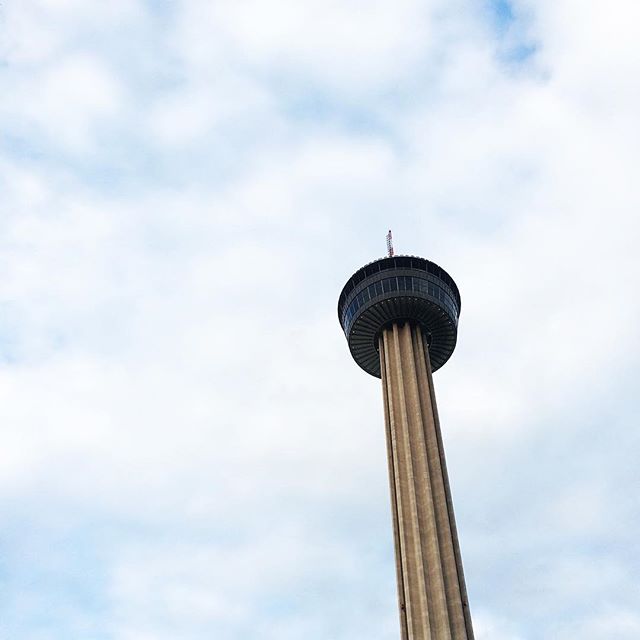 12558832_453134218221252_1567565365_n